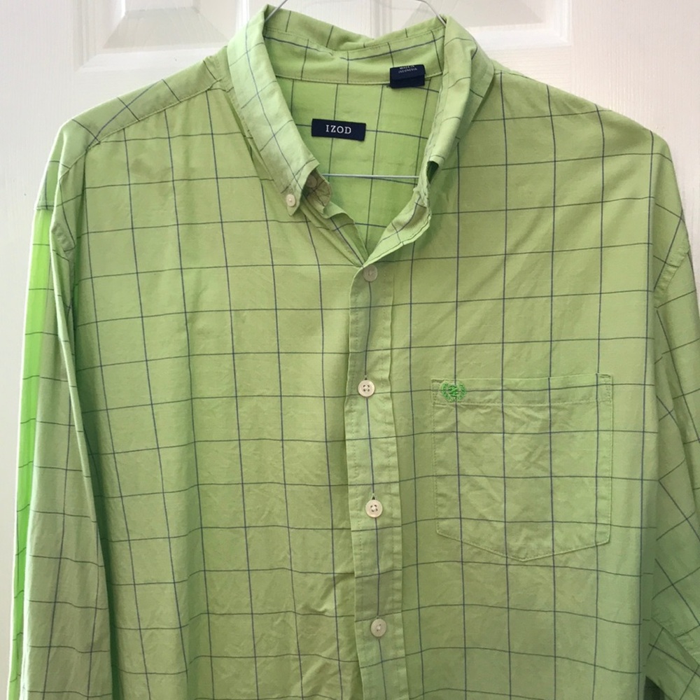 Men’s IZOD XLT button down shirt